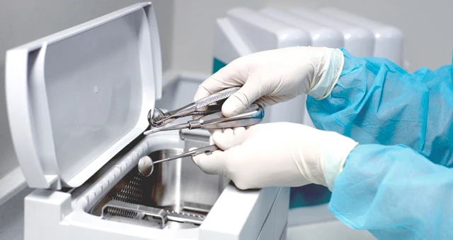 Dental instrument sterilisation equipment